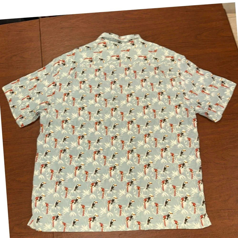 Caribbean Men's XL (Fits XXL) Blue Tropical Bird Rayon Button Down 52